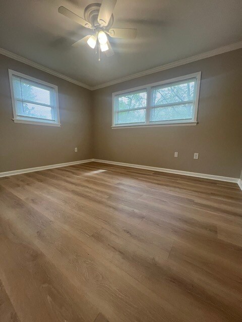 Building Photo - 1520 Crestwood Rd