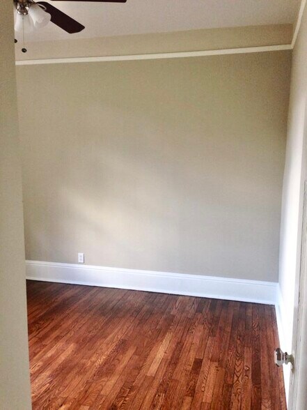 Second bedroom - 1217 Foucher St