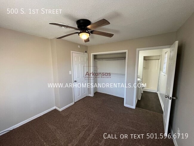 Building Photo - 500 S 1st St