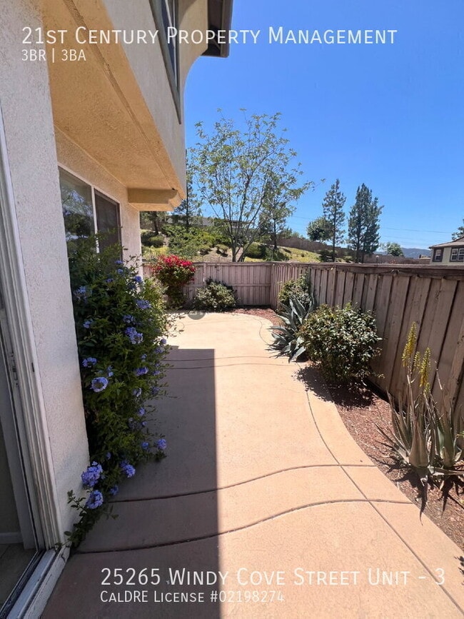 Building Photo - 25265 Windy Cove St