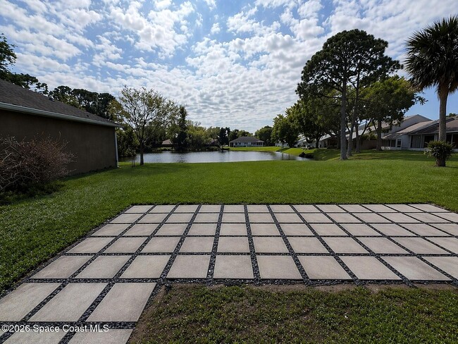 Building Photo - 631 Waterside Cir