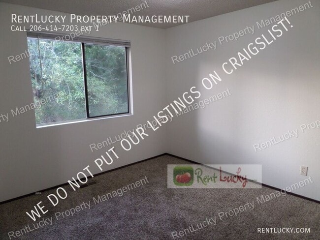 Building Photo - 33033 22nd Pl S