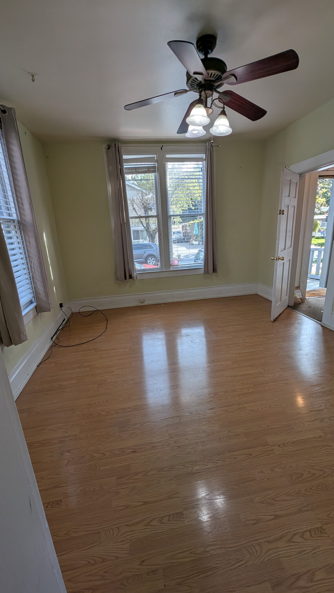 Building Photo - 1304 Estudillo St