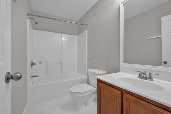Building Photo - 210 Buck Run Dr