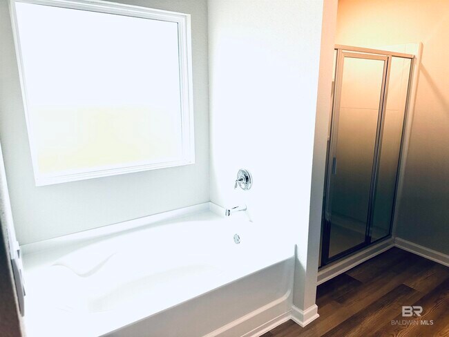 Building Photo - 394 Preston Wy