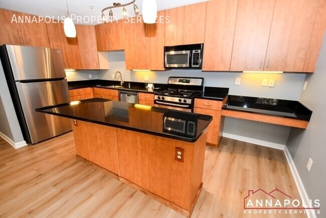 Building Photo - 1115 Primrose Ct