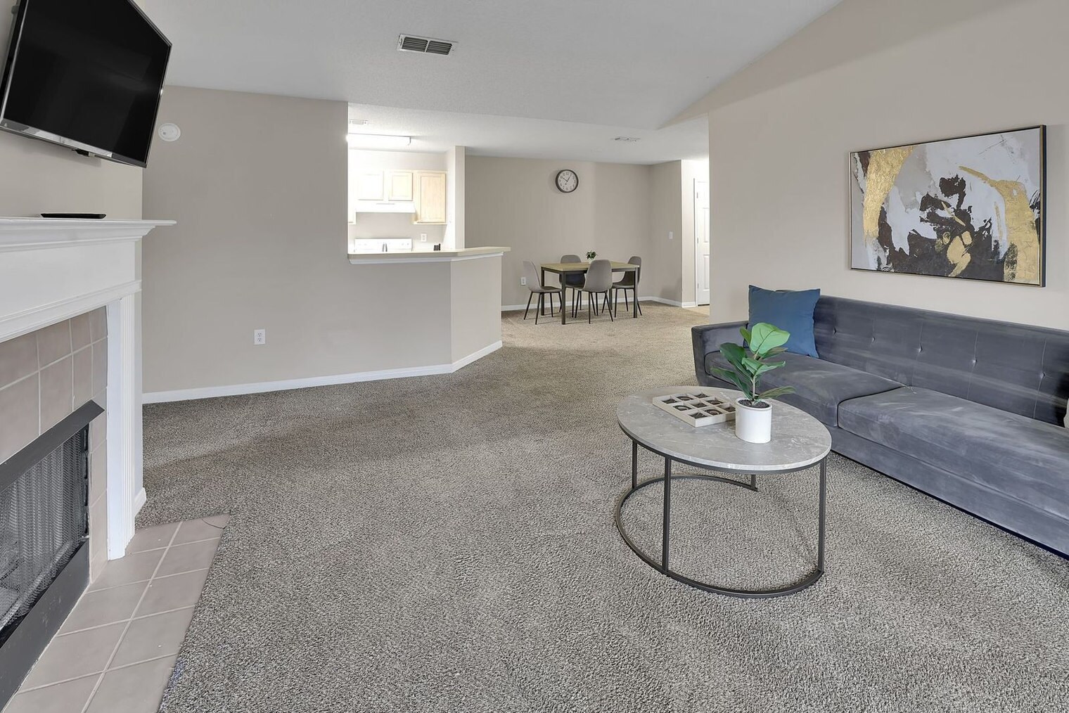 Building Photo - 2805 Wildwood Crossings Dr