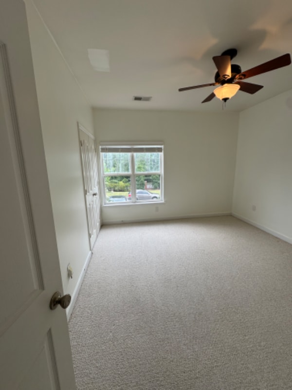 Building Photo - 11719 Ridgeway Park Dr
