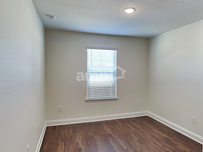 Building Photo - 179 Elcano Ln