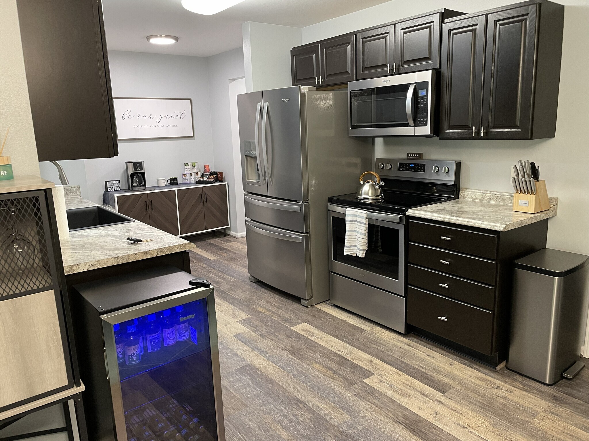 Kitchen - 2956 Kentville Dr