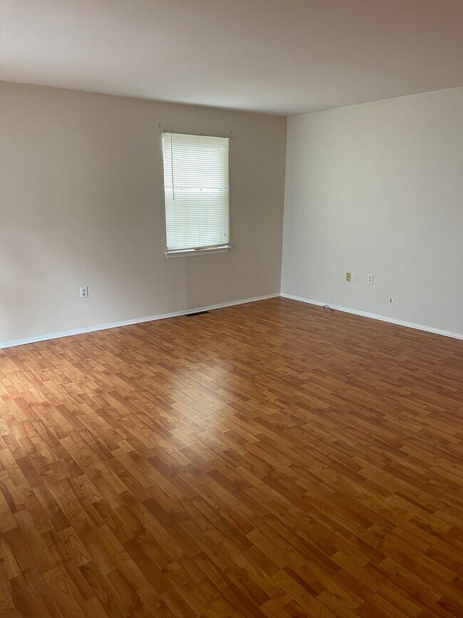 Building Photo - Single Family in Bear