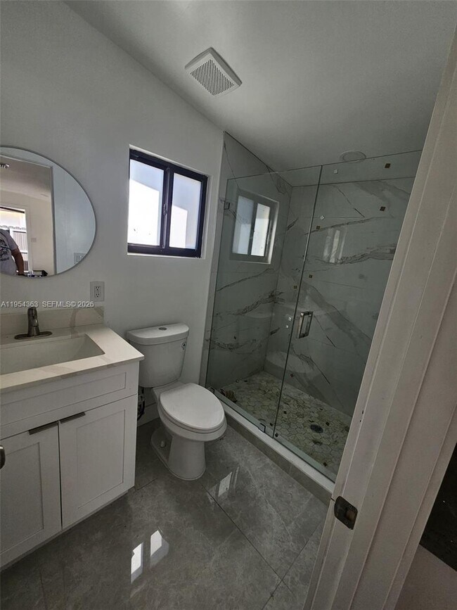 Building Photo - 1148 NW 100th St