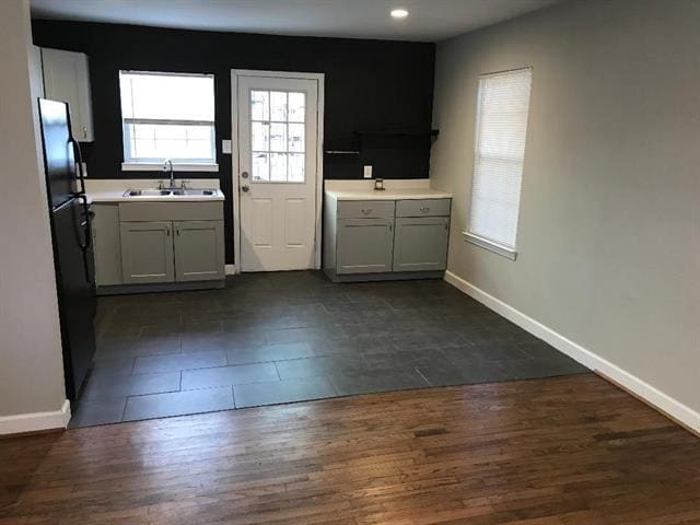 Building Photo - 512 Freeman Dr