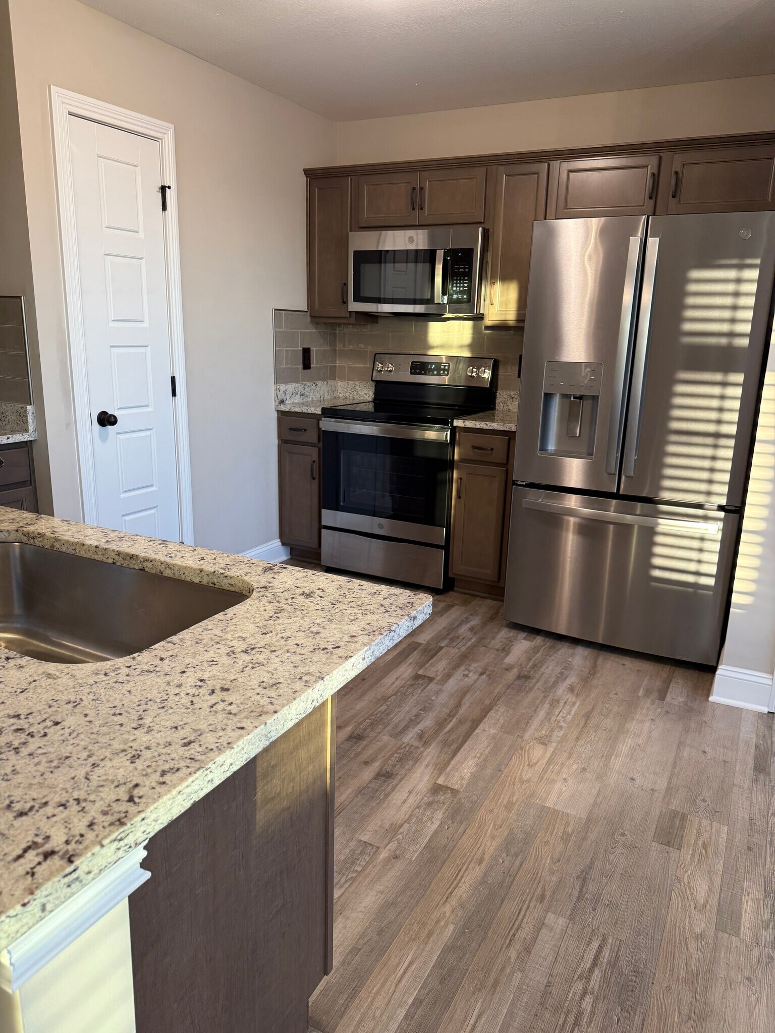 Building Photo - 1100 Cardinal Creek Dr