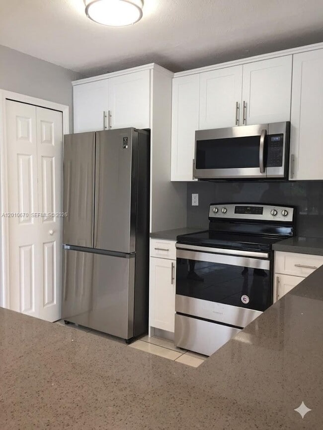 Building Photo - 8888 SW 131st Ct