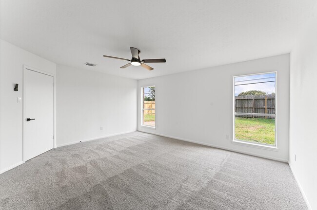 Building Photo - 17527 Hamilwood Dr