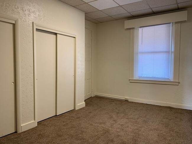 Building Photo - 135 S 2nd St