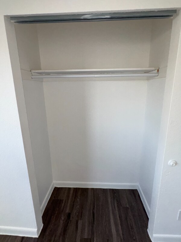 Building Photo - 1990 Eagle St