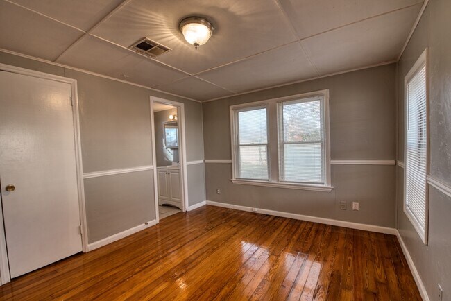 Building Photo - 2469 NW 36th Terrace