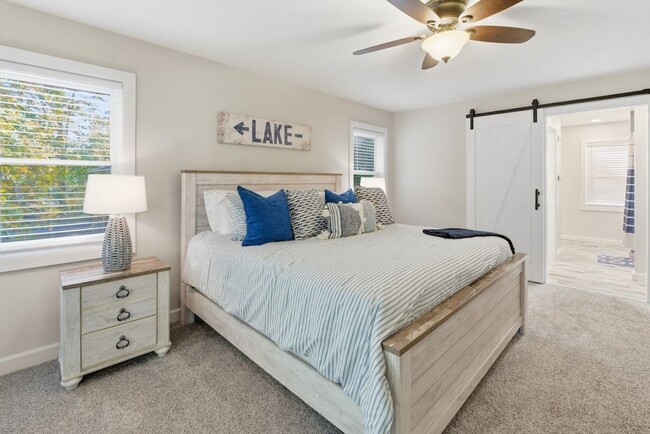 Building Photo - Furnished Home on KY Lake