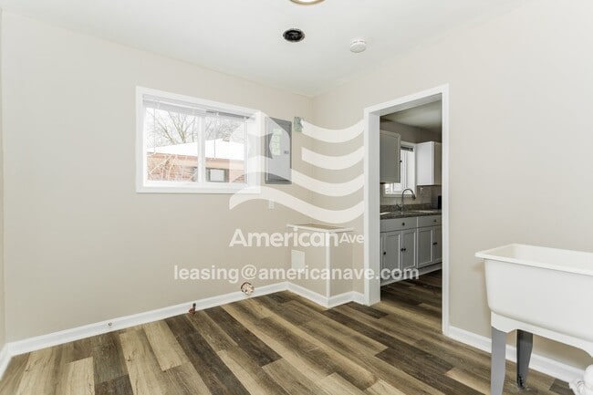 Building Photo - 13341 Herbert Ave