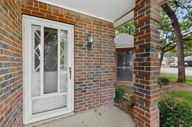 Building Photo - 7517 Crosstimbers Ln