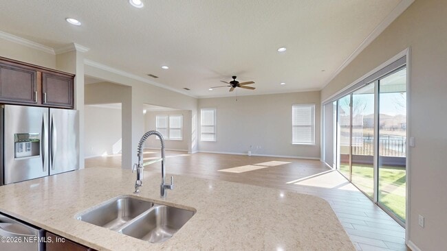 Building Photo - 15790 Whitebark Dr