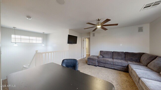 Building Photo - 451 W Mountain Sage Dr