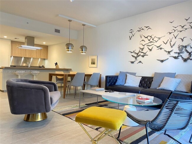 Building Photo - 1000 Brickell Plaza