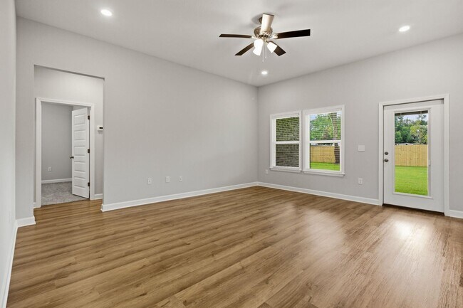 Building Photo - 6434 Kylito Cir