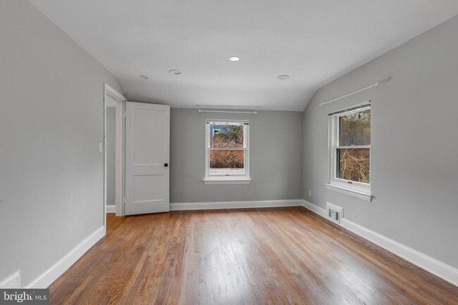 Building Photo - 2400 S Arlington Ridge Rd