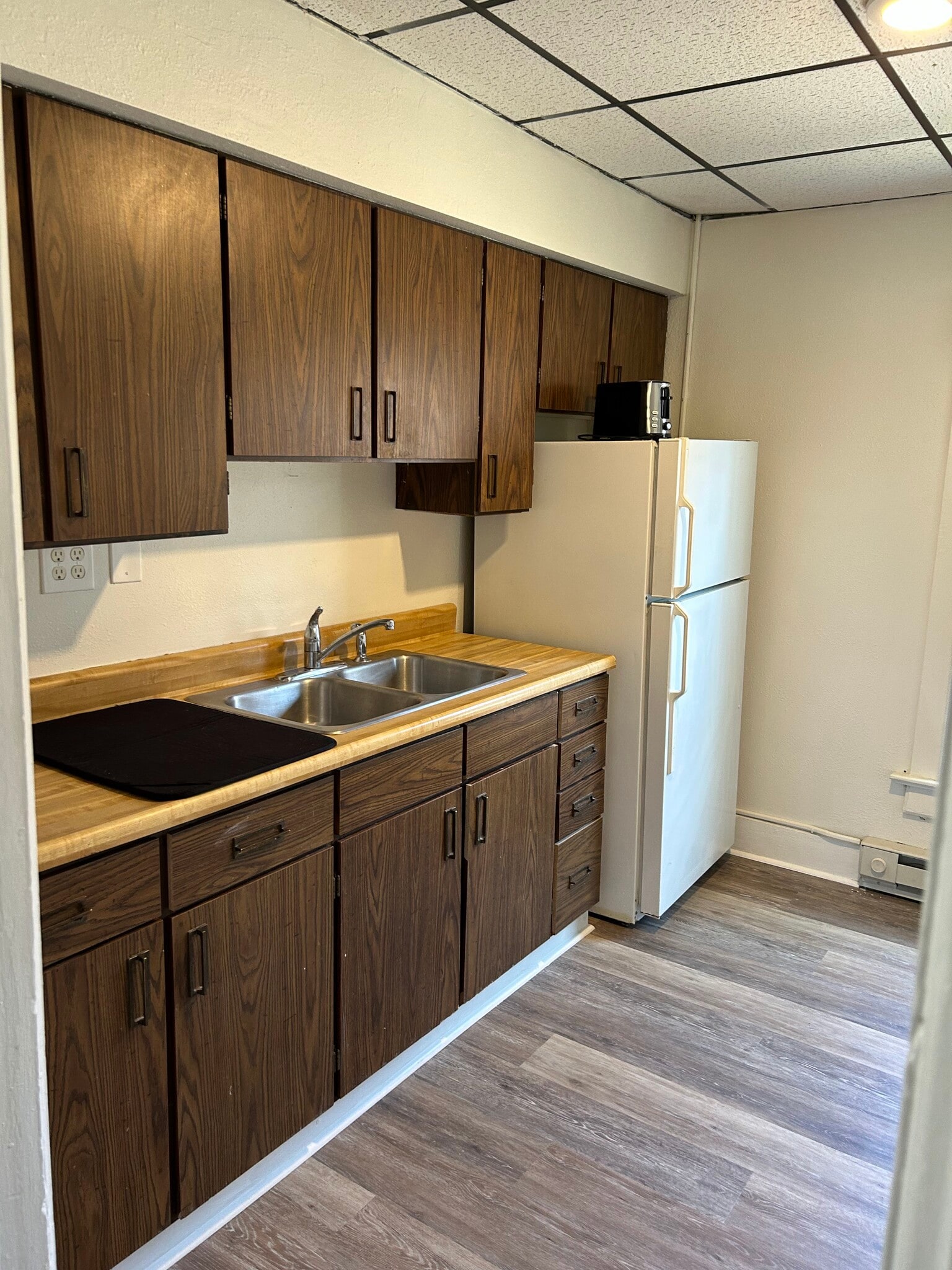 Building Photo - 1425 3rd Ave S