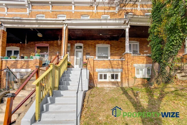 Building Photo - 1814 E 30th St