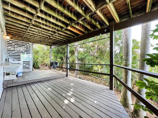 Building Photo - 2333-ST