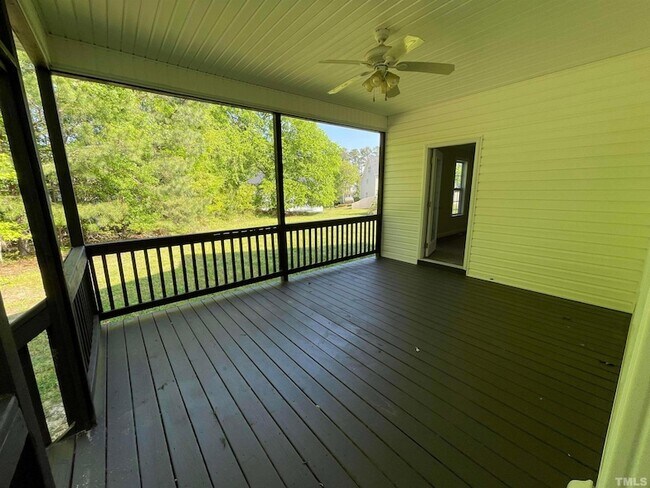 Building Photo - 112 Worthington Ct