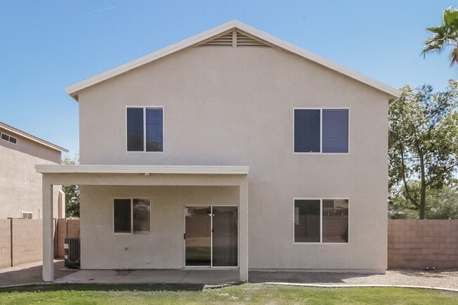 Building Photo - 2476 W Gypsum Ave
