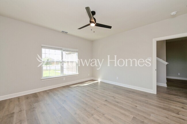 Building Photo - 601 Brookside Dr
