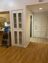 Building Photo - 8553 Richwood Dr