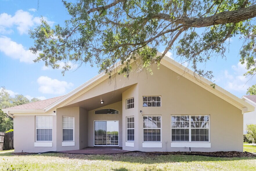 Building Photo - 3157 Oakpark Dr