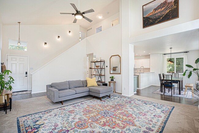 Building Photo - Beautiful 3-Bedroom Home for Rent