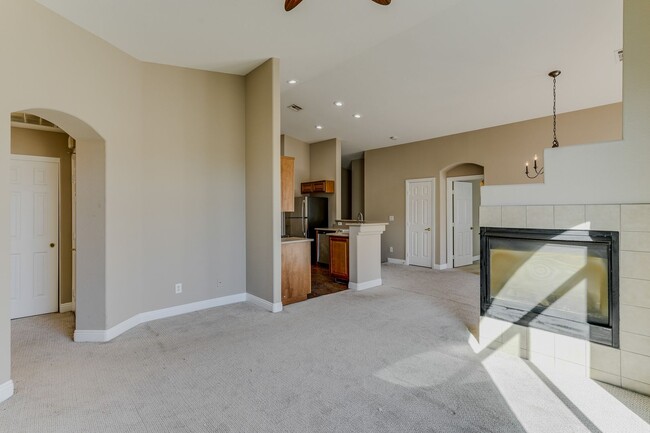 Building Photo - ** COMING SOON!!! ** Charming Henderson Townhome with Double-Sided Fireplace, Stainless Steel Kit...