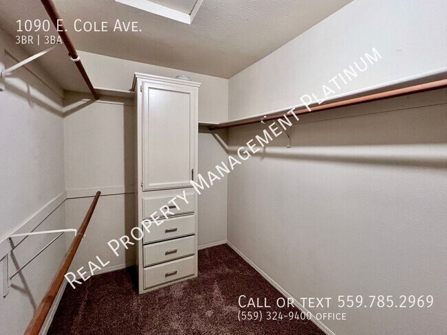 Building Photo - 1090 E Cole Ave