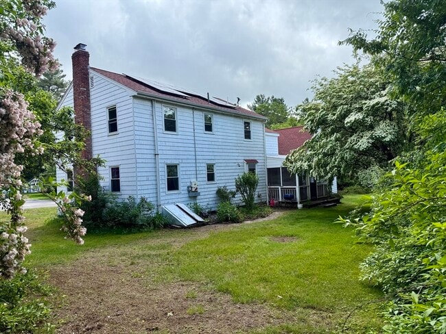 Building Photo - 12 Clewes Rd