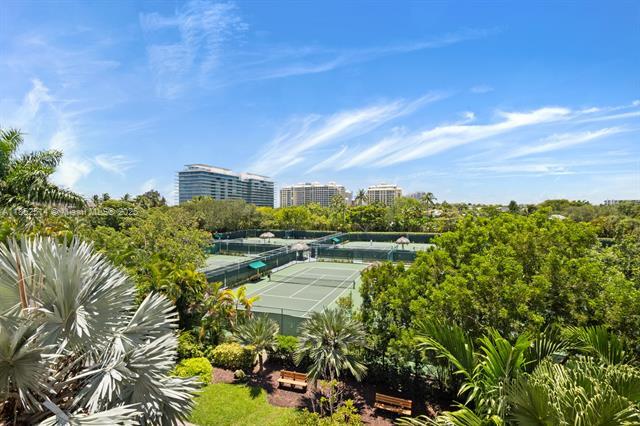 Building Photo - 161 Crandon Blvd