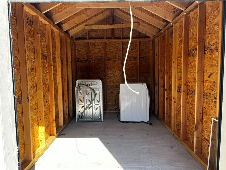 Building Photo - 709 N Collins Fwy