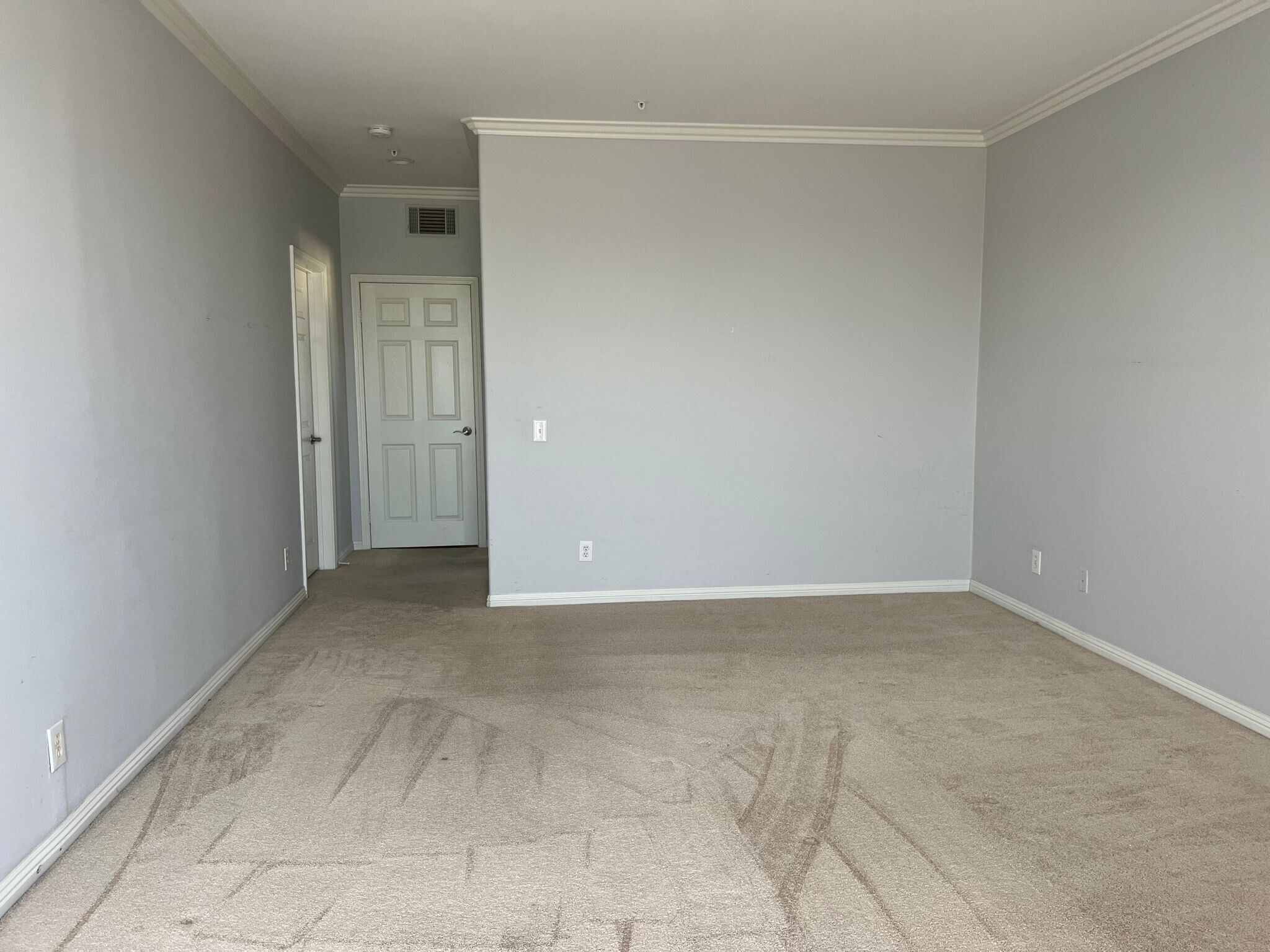 Building Photo - 6645 W 86th Pl
