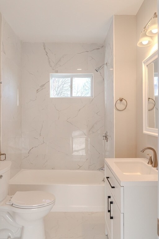 Building Photo - 57 Cottage St