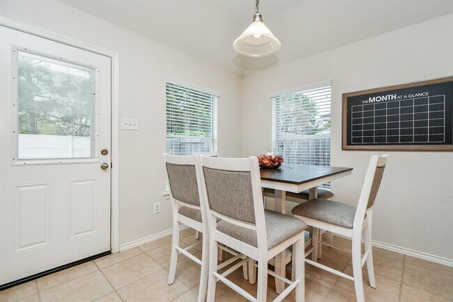 Building Photo - 21126 N Yellow Bud Ct