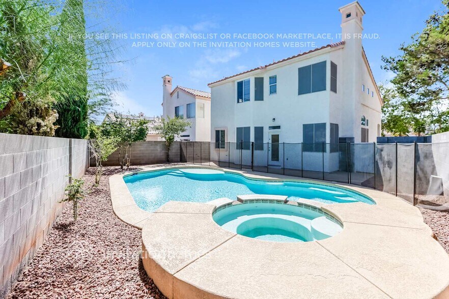 Building Photo - 9568 Aspen Glow Dr