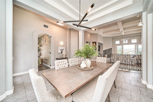 Building Photo - 30480 Sparkle Dr